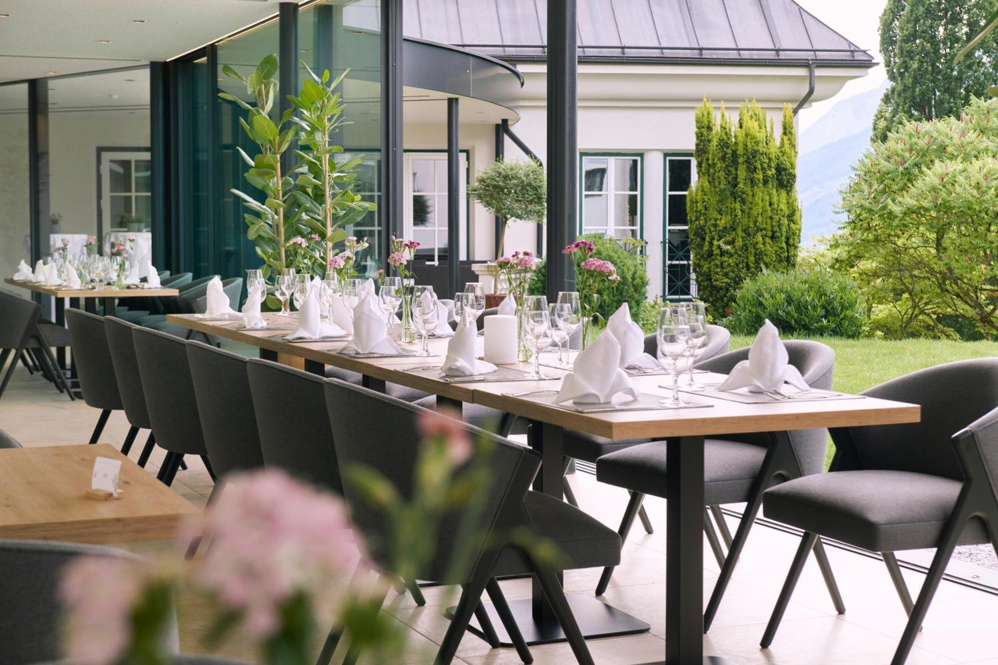 Imlauer Hotel Schloss Pichlarn Айген-ім-Енсталь Екстер'єр фото Restaurant "111"